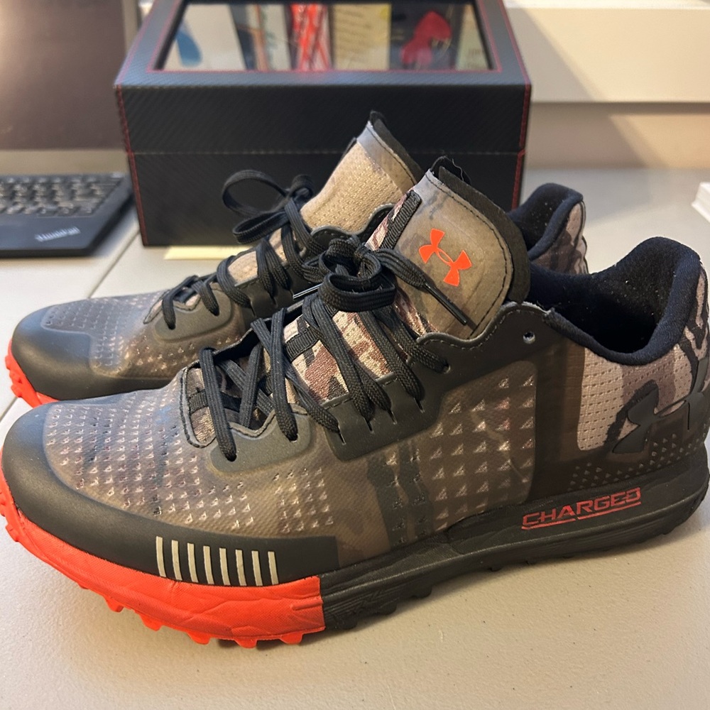Under Armour Charged Camo Shoes. Great Condition! SZ 11.5.